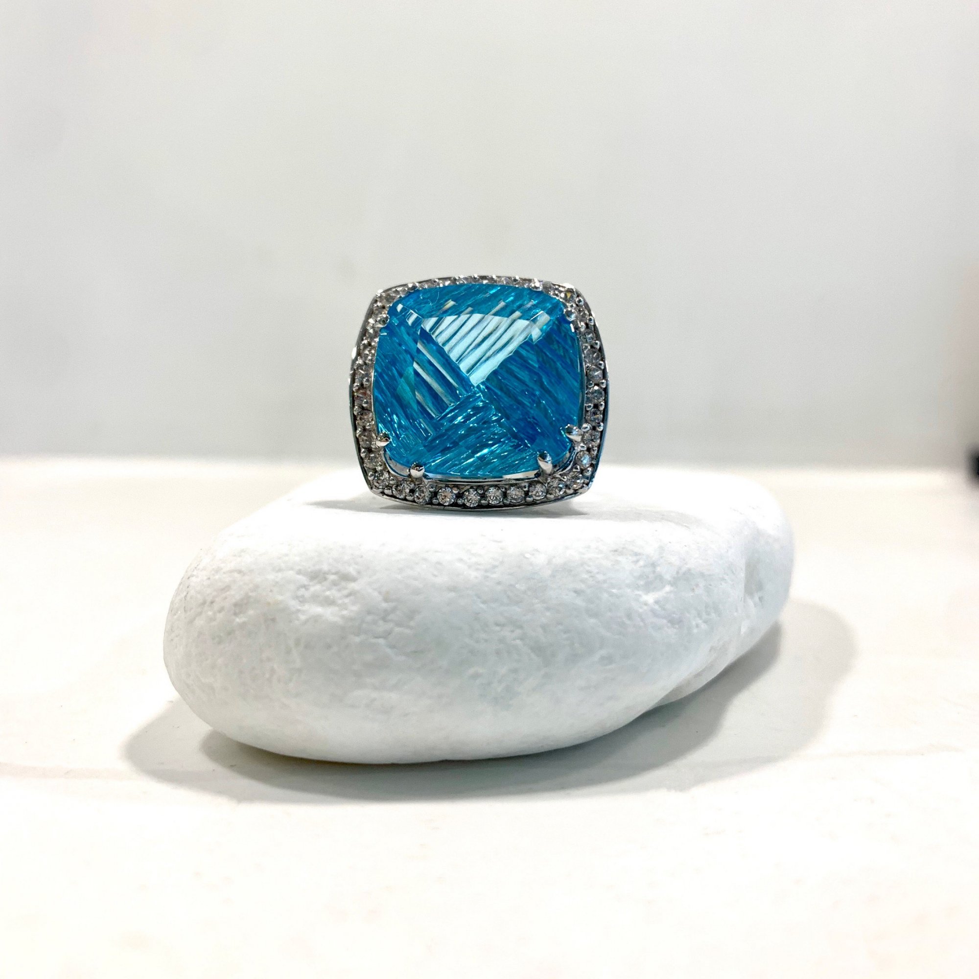 RING WHITE GOLD K14 BLUE QUARTZ