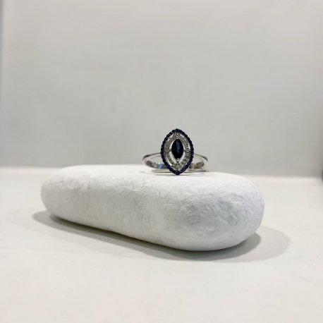 RING WITH SAPPHIRES AND DIAMONDS
