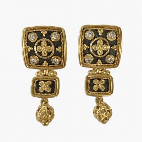 Gold earrings 18K with dimonds